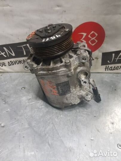 Компрессор кондиционера Mitsubishi 4B11