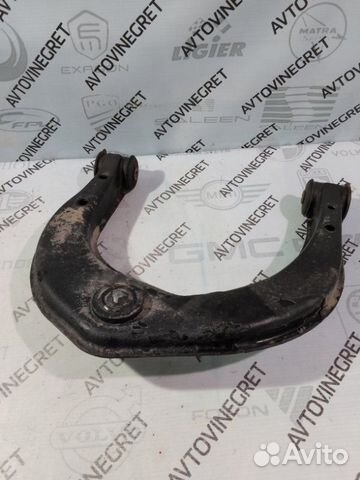 Рычаг передний правый верхний volkswagen Amarok