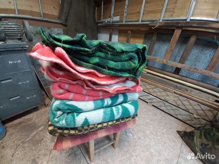 Одеяло шерстяное