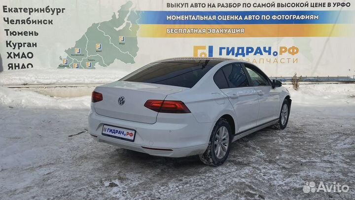 Лонжерон передний правый Volkswagen Passat (B8)