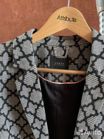 Пиджак guess
