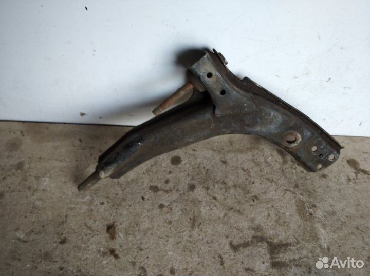 Рычаг передний правый Daewoo Nexia 1995-2008