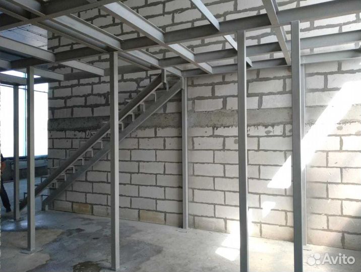 Антресольный этаж