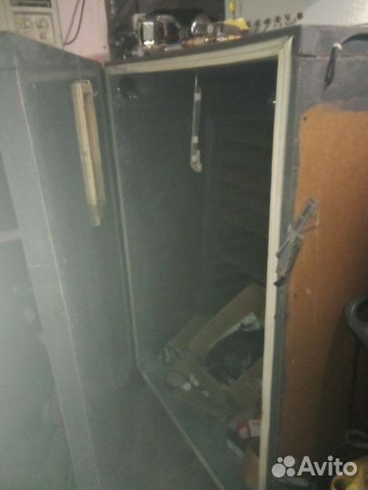 Инкубатор для яиц автоматический