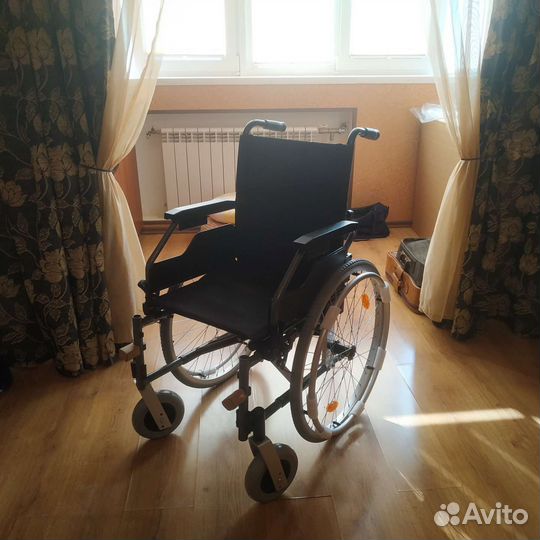 Инвалидная кресло-коляска новая Ortonica 590