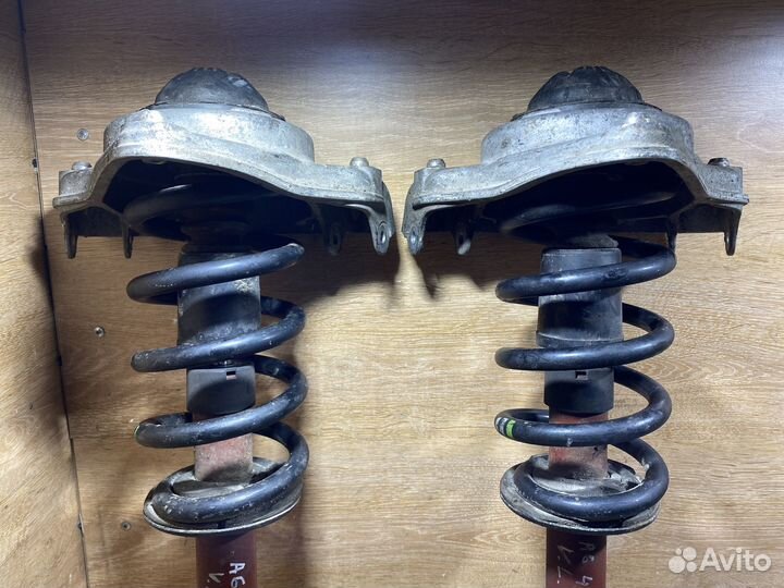 Комплект передних стоек Audi A6 C6 ST206