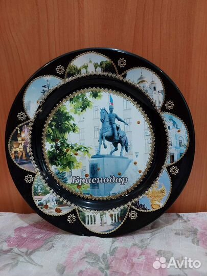 Тарелка настенная