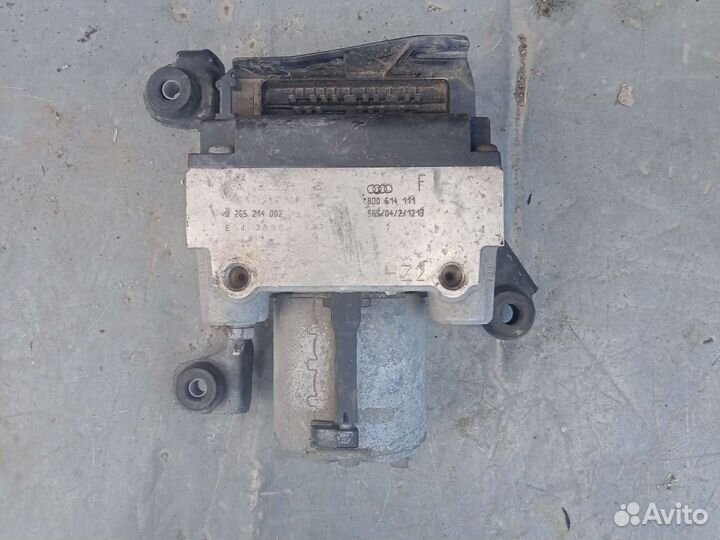 Блок ABS Audi A4 8D2