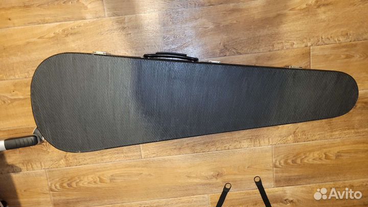 Кейс для бас гитары