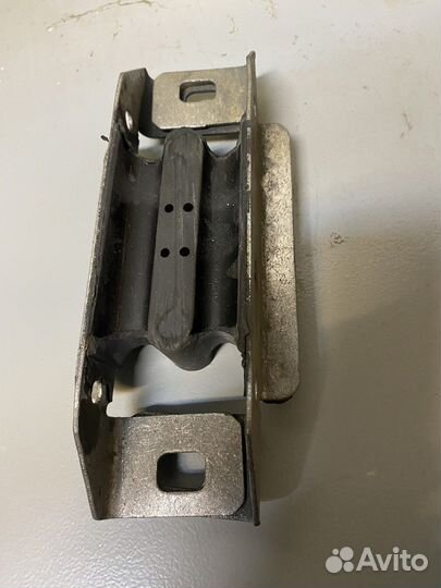 Запчасти для Москвич 2141 и ид Ода