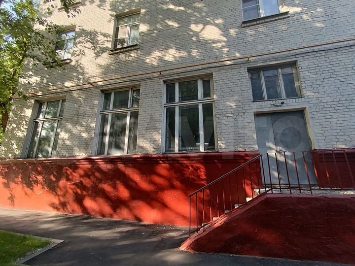 На вечернем трафике, 79 м²