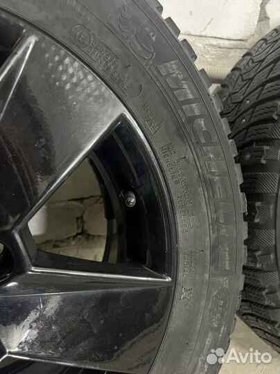 Michelin X-Ice 3 205/60 R16