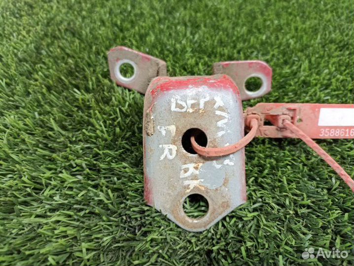 Петля двери верхняя передняя правая Mazda Mazda3