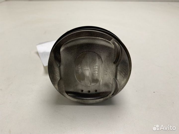 Поршень с шатуном Nissan Qashqai J10E MR20DE 2010