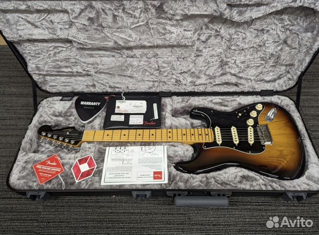 Fender American Ultra Luxe Stratocaster 2021