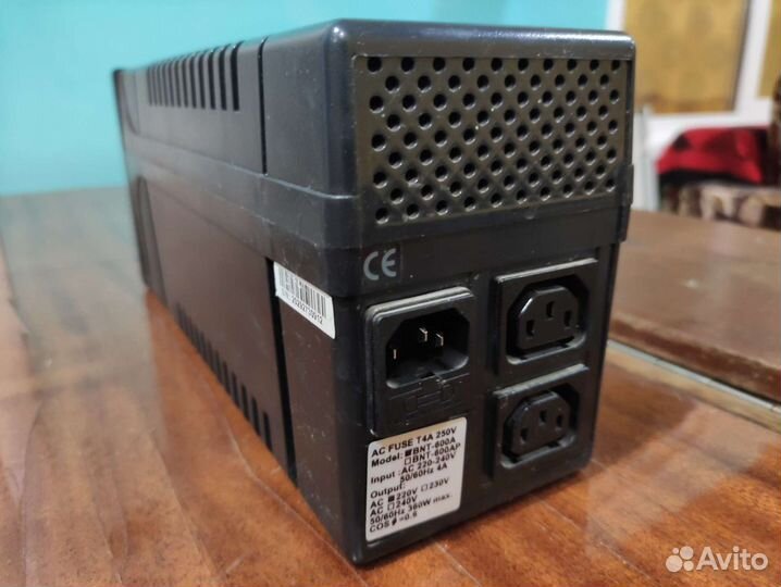 Ибп Powercom BNT-600A
