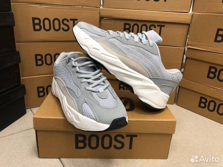 Кроссовки adidas