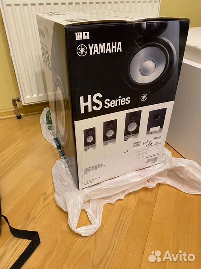 Новые Yamaha HS8 Студийные мониторы