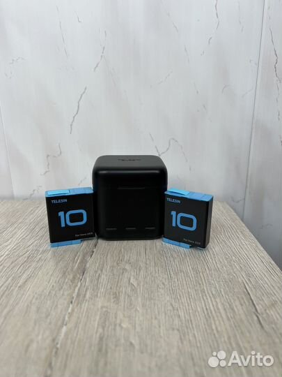Telesin зарярядка и 2 аккумулятора GoPro 9/10/11