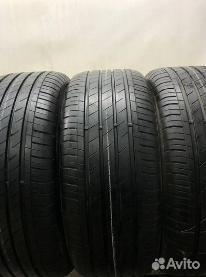 Goodyear EfficientGrip Performance 235/45 R18 94V