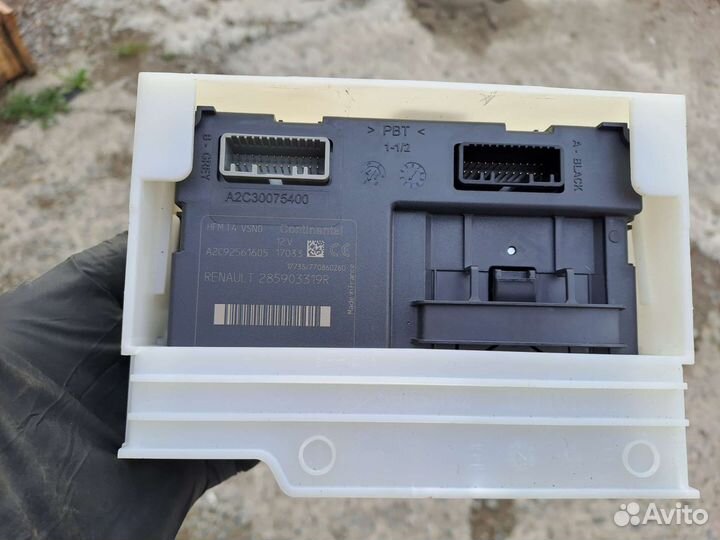 Блок дистанционного Renault 285903319R