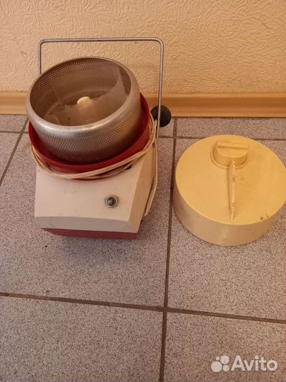 Соковыжималка ручеек СССР