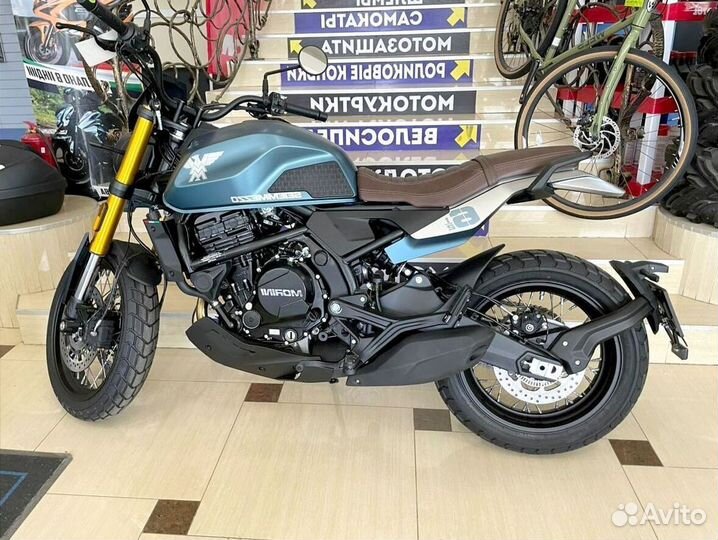 Мотоцикл Moto Morini Seiemmezzo SCR для бездорожья