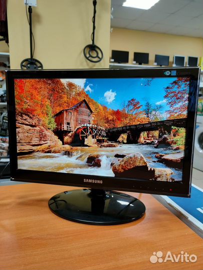 Монитор Samsung P2050G вн