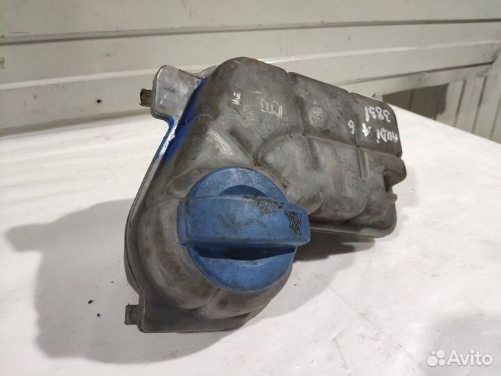 Бачок расширительный Audi A6 C5 2000-2005