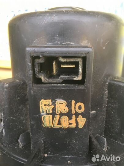 Моторчик отопителя Kia Rio