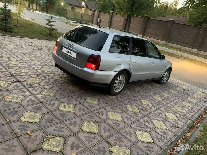 Audi A4 1.8 МТ, 1996, 478 000 км