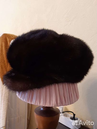 Берет женский норковый