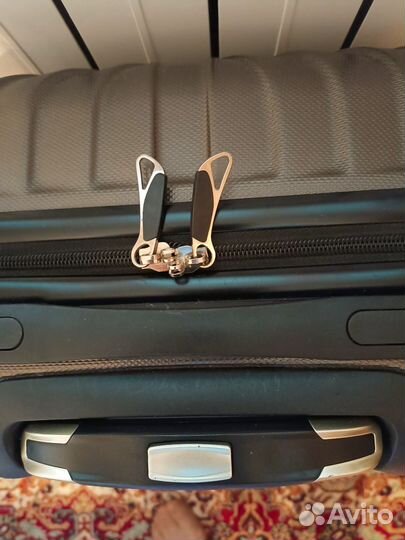 Чемодан на колесах бу маленький