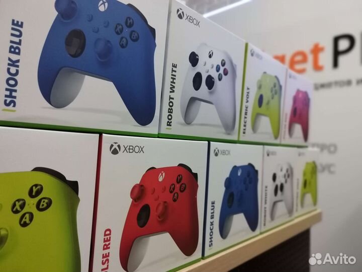 Джойстики Xbox One и Series