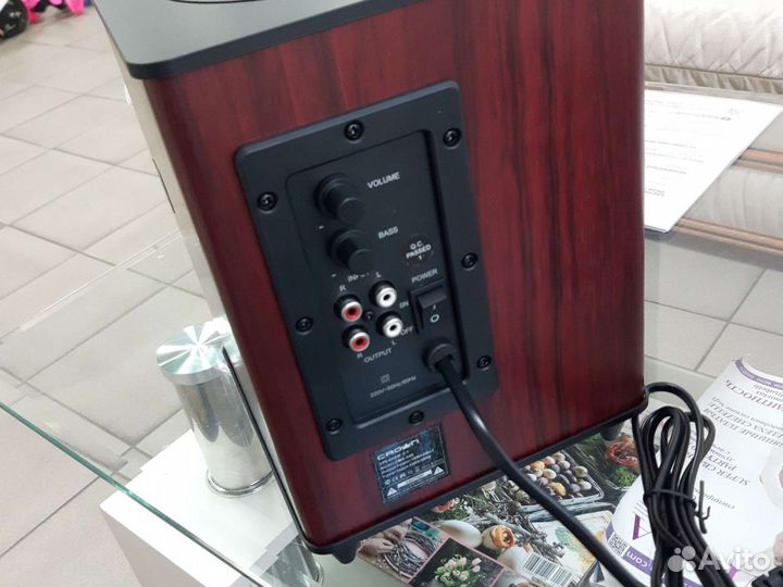 Музыкальный центр crown новый