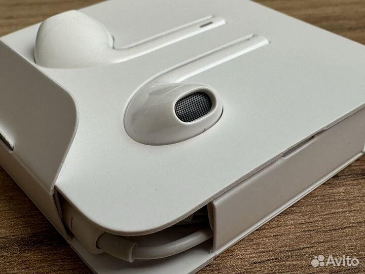 Новые оригинальные наушники apple
