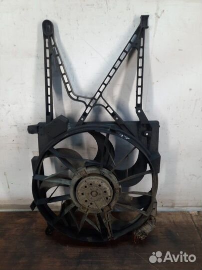 Вентилятор радиатора Opel Astra универсал 1.7
