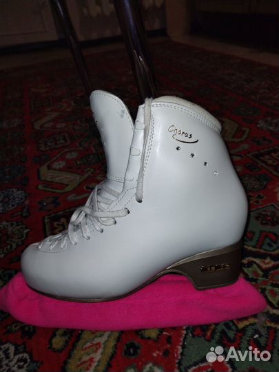 Коньки edea chorus 260