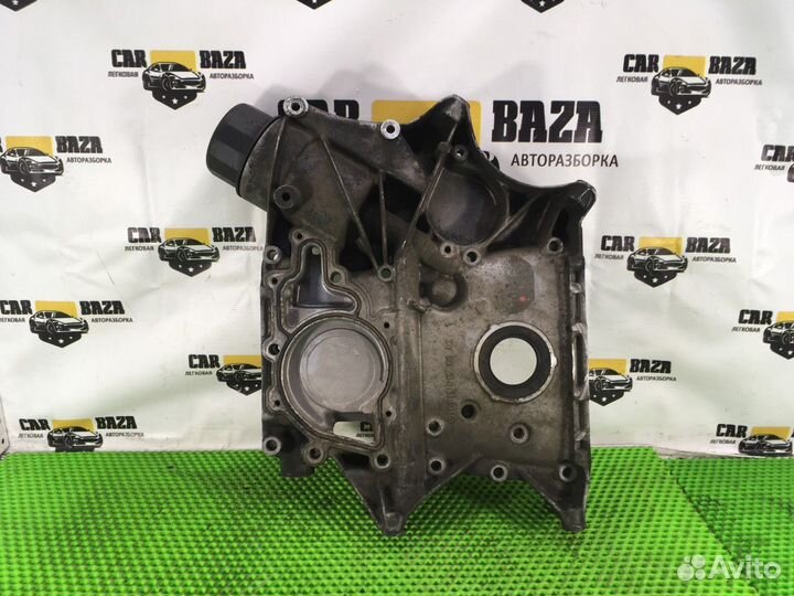 Крышка двигателя передняя