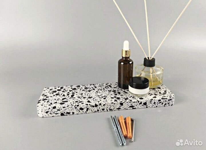 Каменная полка в ванную комнату