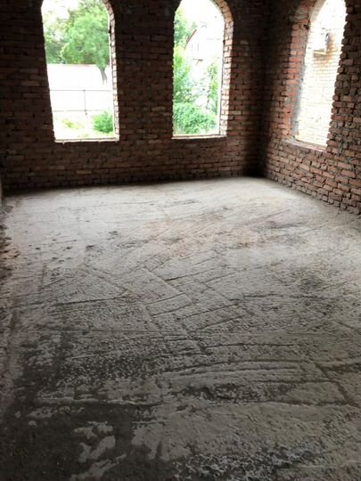 Дом 420 м² на участке 4,2 га