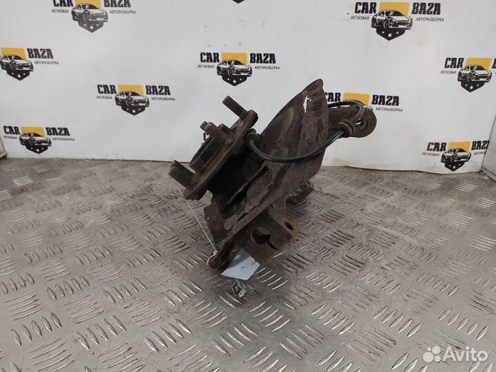 Кулак поворотный передний левый L