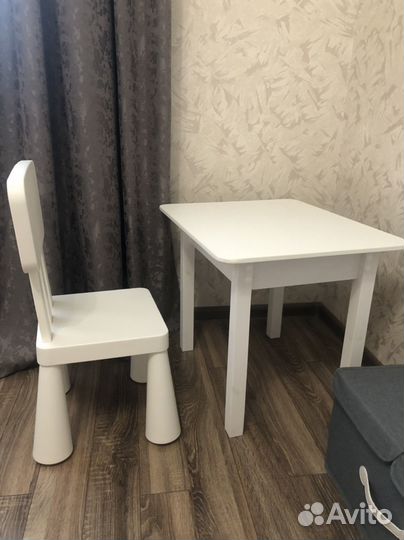 Детский стол