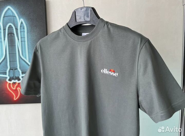 Футболка ellesse великан