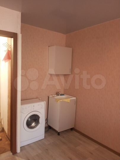 Комната 25 м² в 1-к., 1/5 эт.