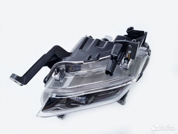 Hyundai Santa fe 4 18-20 противотуманная фара левая