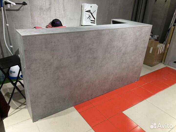 Стойка ресепшн под заказ