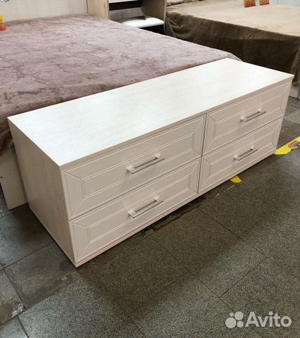 Тумба под тв Британика