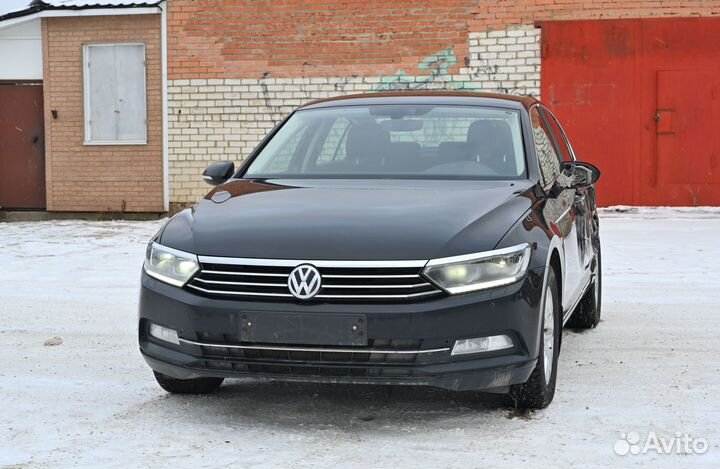 Volkswagen Passat 1.4 AMT, 2018, битый, 70 000 км