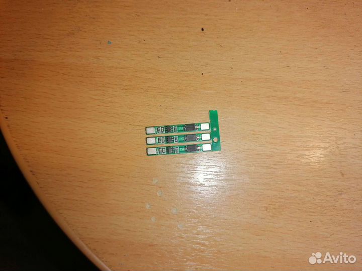 Зарядное устройство для литий-ионной, литий-ионной